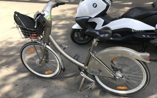 パリのレンタサイクル